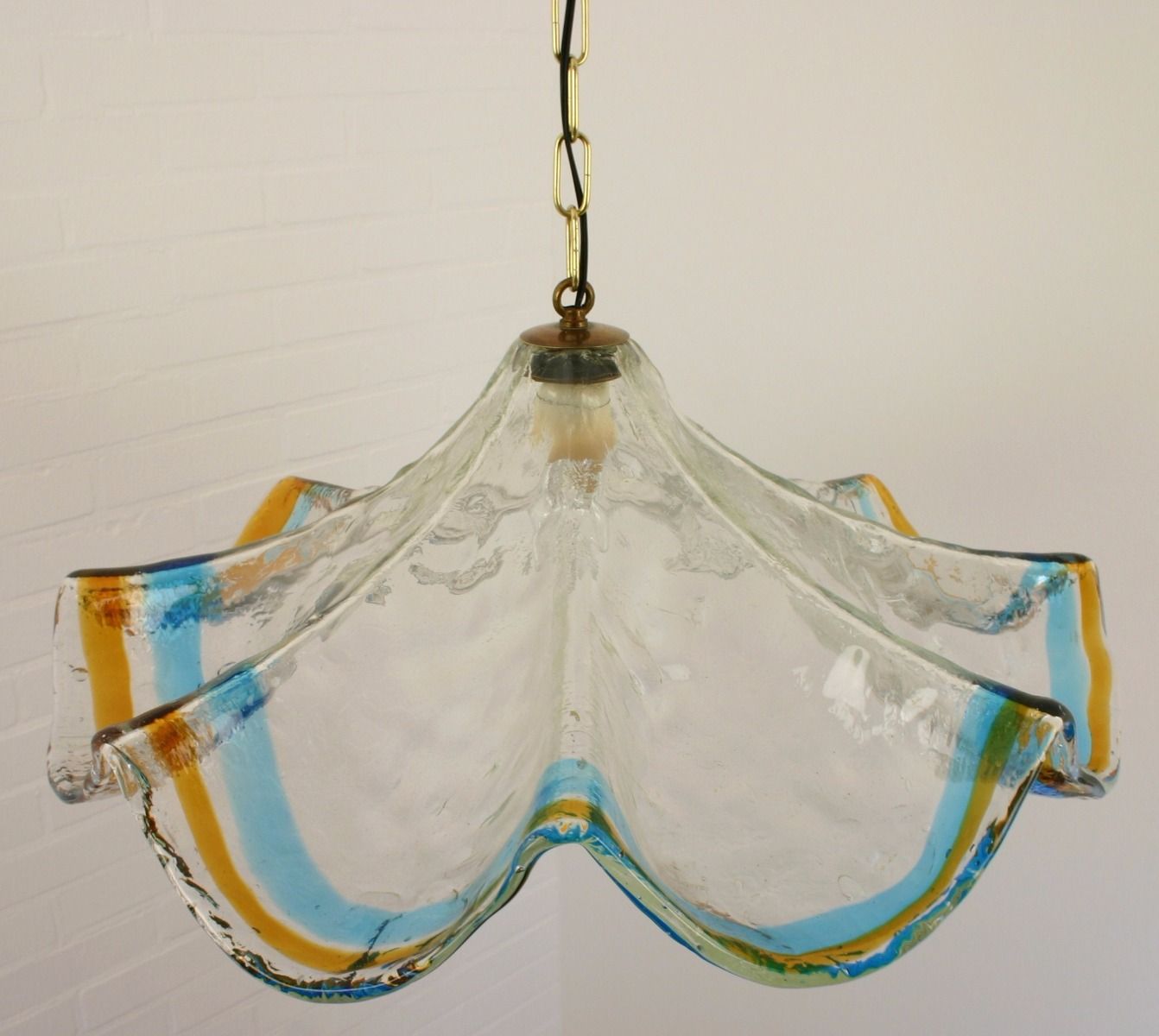H003