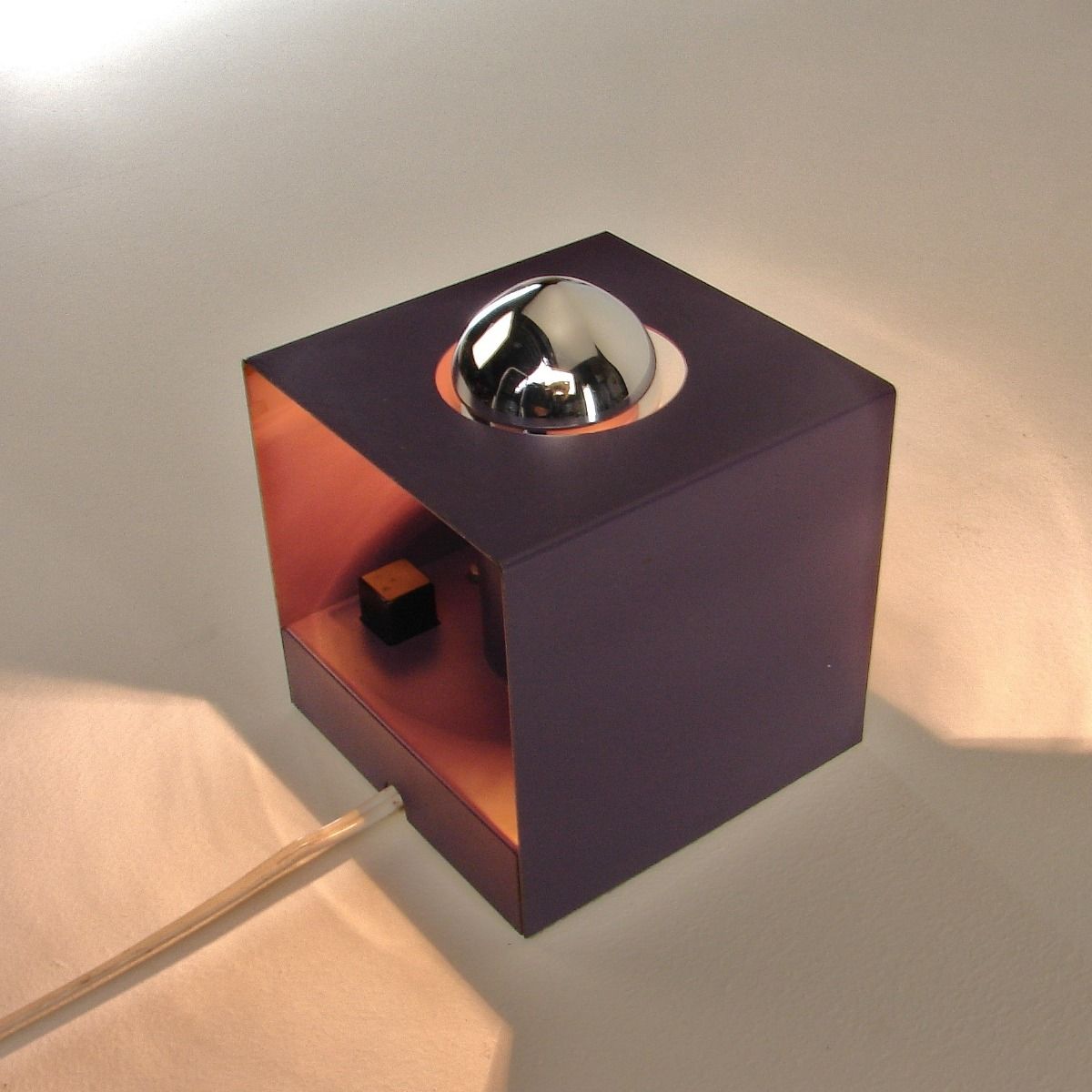 Wandlamp | Jaren 70 | Metaal | Gelakt