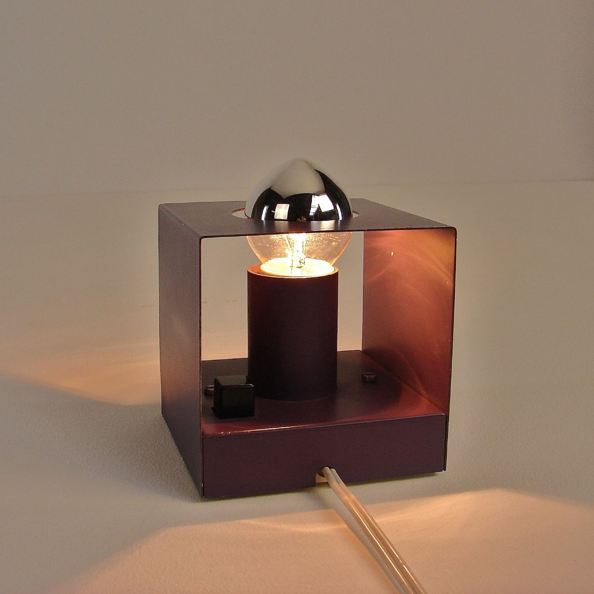 Wandlamp | Jaren 70 | Metaal | Gelakt