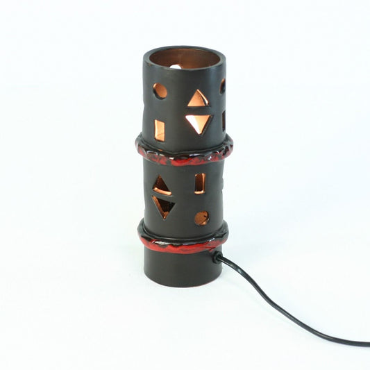 T021
