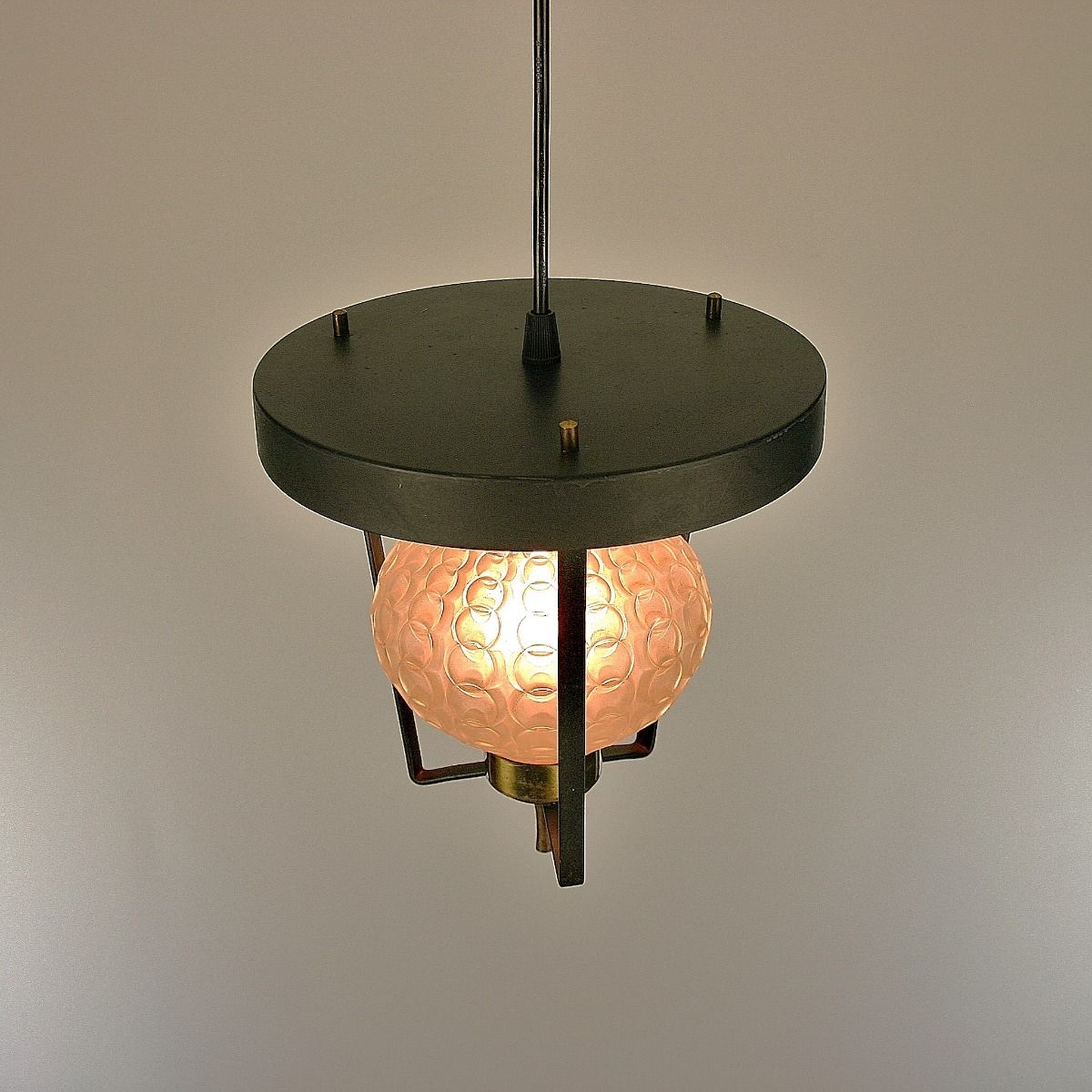 H050