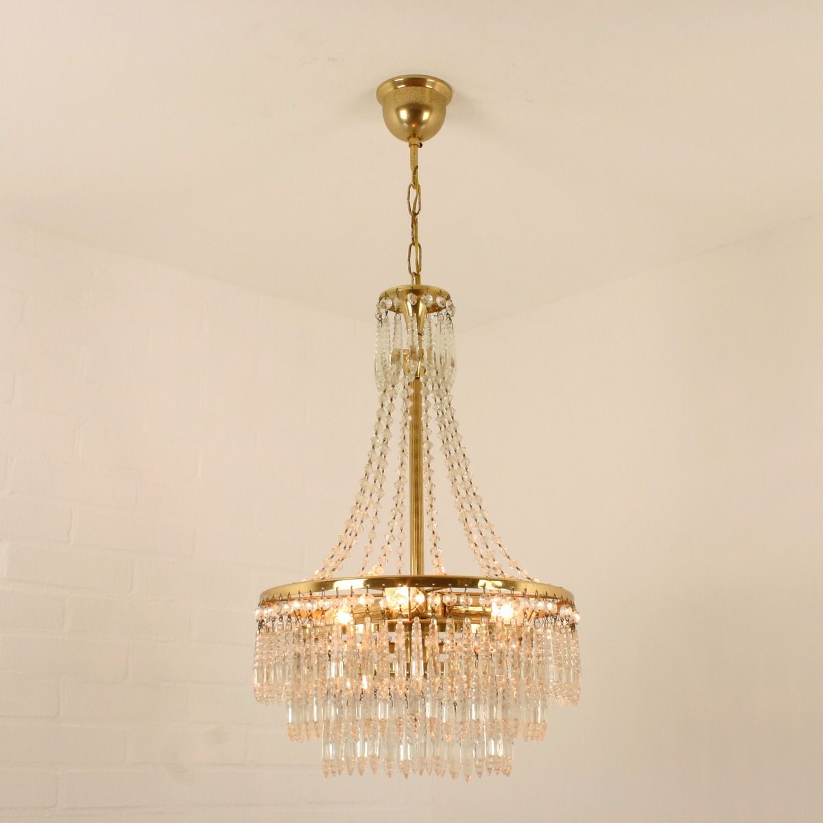 K002