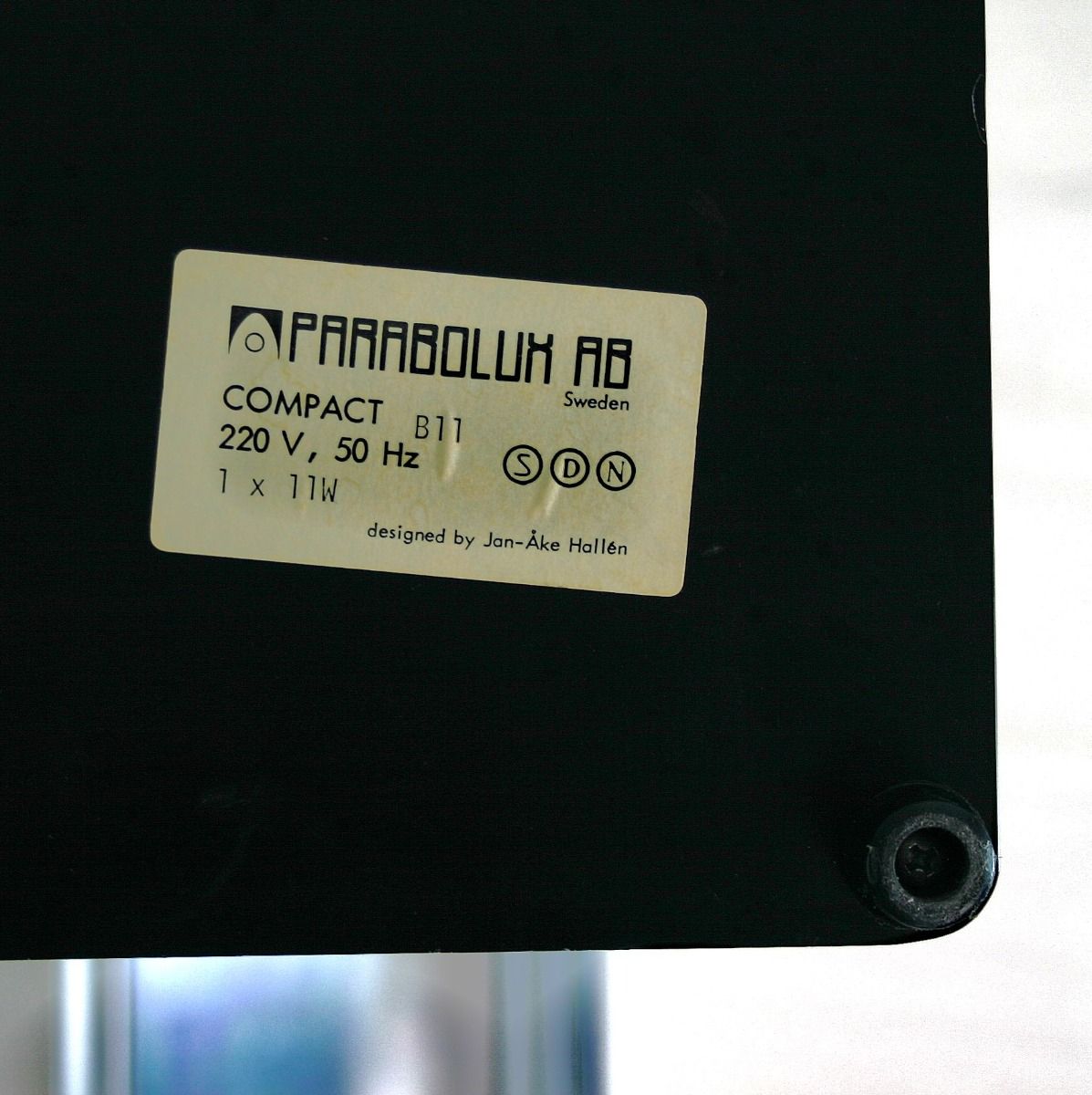 T023