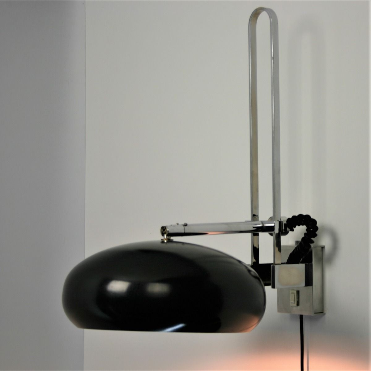 Bauhaus stijl chromen wandlamp | Metaal