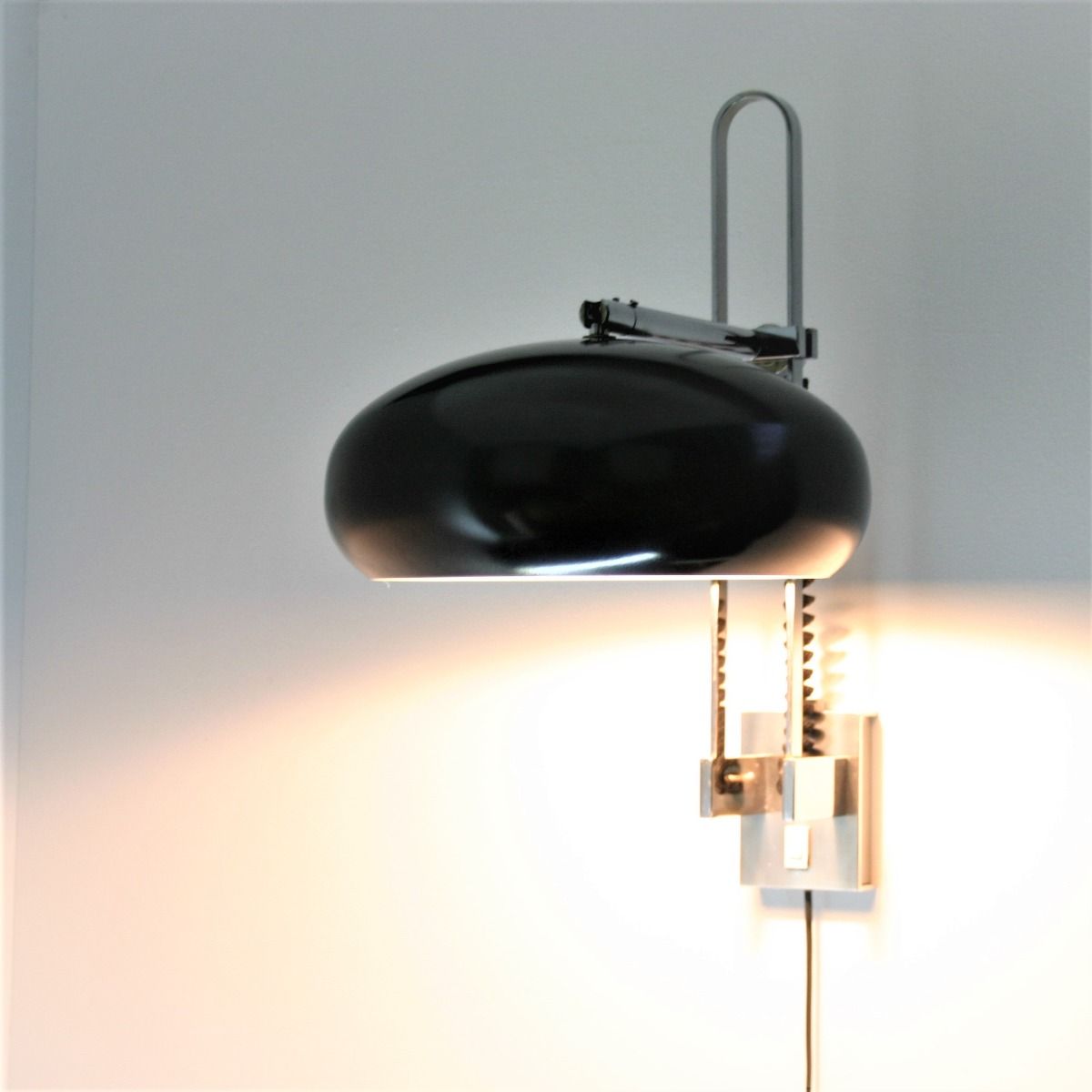 Bauhaus stijl chromen wandlamp | Metaal