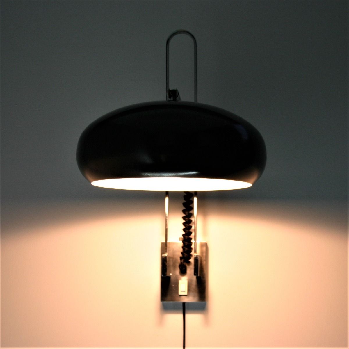 Bauhaus stijl chromen wandlamp | Metaal